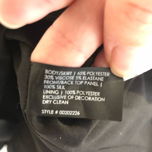 Club Monaco Lorna Cocktail Dress size 4 Black Mermaid Silhouette - Picture 8 of 9